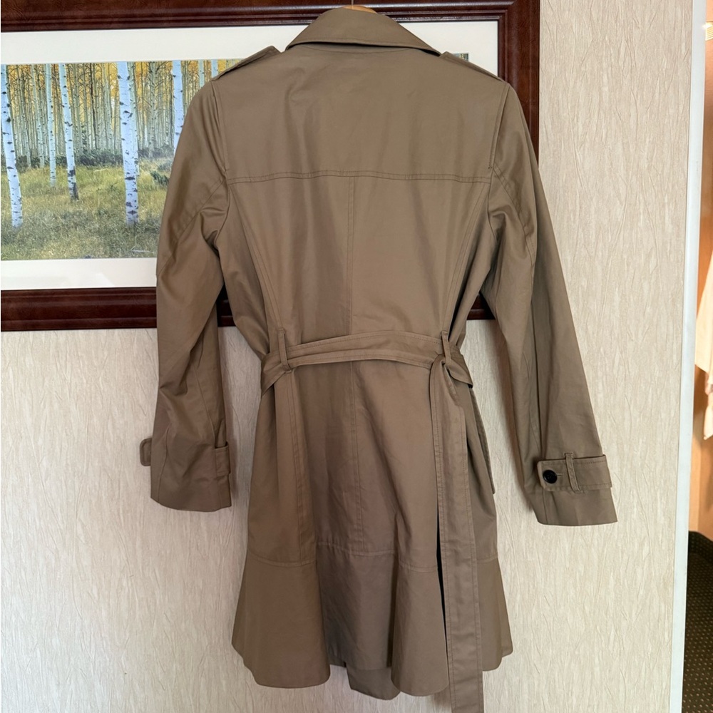 Classic Tan Trench Coat with Red Lining - Picture 2 of 2